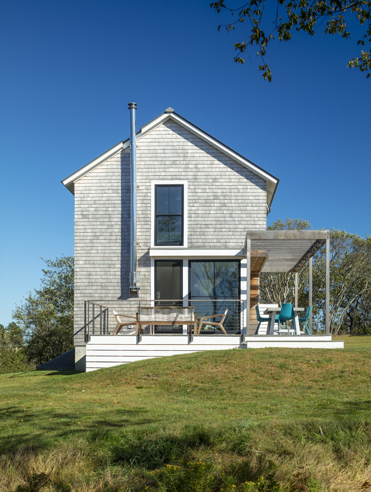 Hull’s Pond House